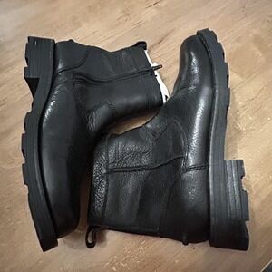 Florsheim Boots Mens Size 9.5 Black Waterproof Zip Faux Fur Lined 19808-001